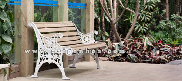 ghe duc cho san vuon trang