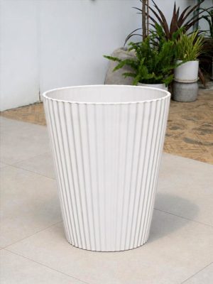 Chậu Nhựa Gân Sọc Trắng 32