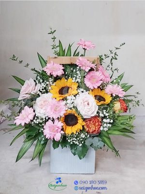 Hoa Tươi Để Bàn Đại Biểu