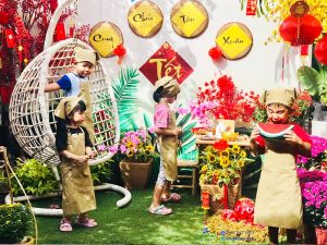 Check in giờ vàng nhận quà khai xuân