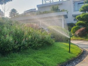 Dịch vụ thi công lắp đặt hệ thống tưới tự động sân vườn