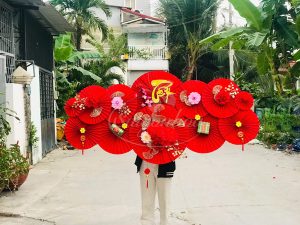 Set Quạt Đỏ Trang Trí Tết