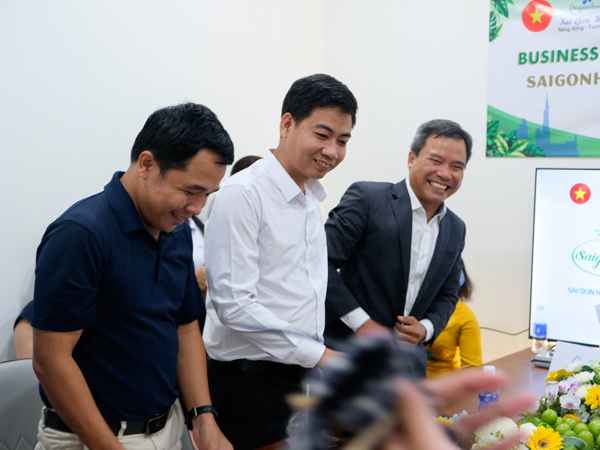 SÀI GÒN HOA VÀ RCRC VOCATIONAL TRAINING CENTER KÝ KẾT MOU – MỞ RA HÀNH TRÌNH KẾT NỐI VÀ CÙNG PHÁT TRIỂN