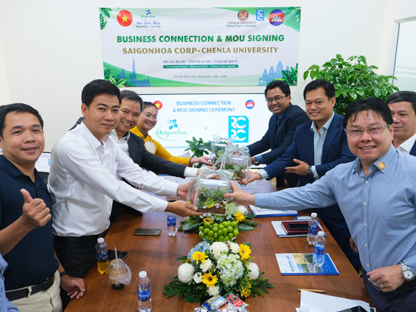 SÀI GÒN HOA VÀ RCRC VOCATIONAL TRAINING CENTER KÝ KẾT MOU – MỞ RA HÀNH TRÌNH KẾT NỐI VÀ CÙNG PHÁT TRIỂN